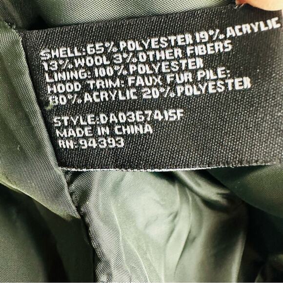 Coffeeshop Emmalise Wool Blend Jacket Green Faux Fur Hood Front Buckle Sz S - Picture 11 of 11